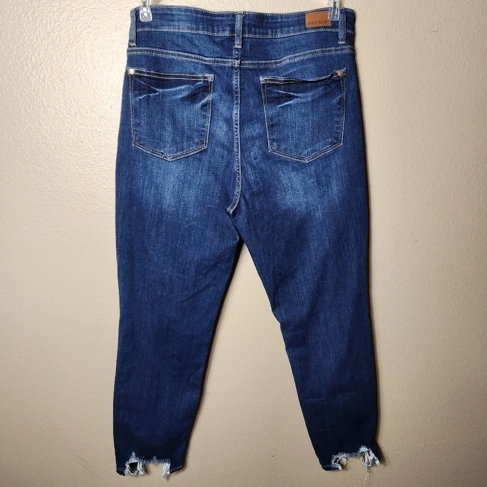 Judy Blue Huntington Mid Rise Relaxed Fit Dark Wash Chewed Hem Jeans-Size 31